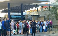 Spain blames UK for border queues